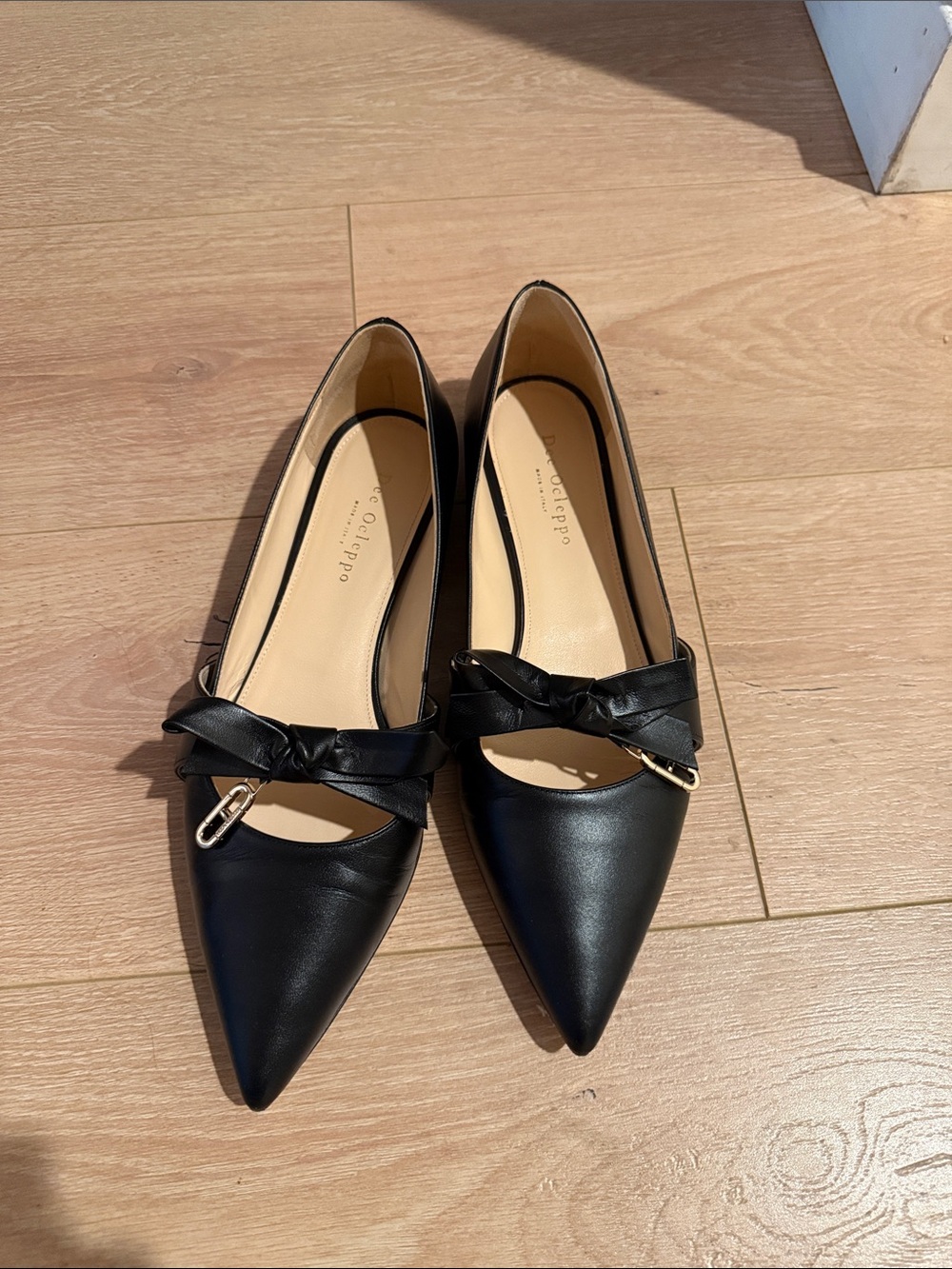 Dee Ocleppo leather flats